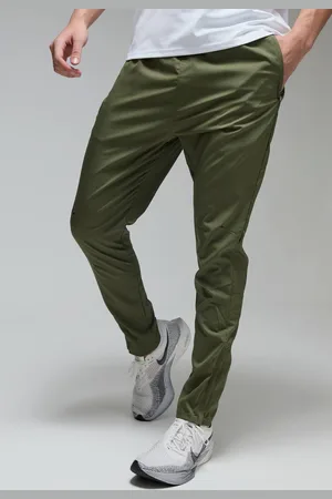 Boohoo Man Active Stretch Woven Reflective Tapered Jogger - - XS