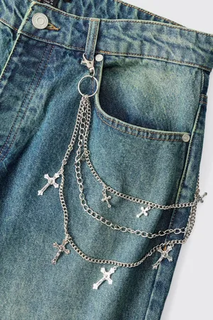 Boohoo Layered Cross Jean Chain In Silver - - One Size