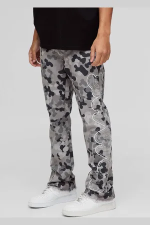 Boohoo Self Applique Gusset Detail Camo Slim Fit Flared Trousers - - 34