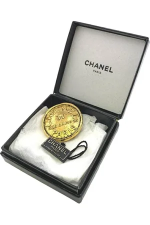CHANEL Preloved Vintage Gold Coin Brooch Women Brooches - - One Size