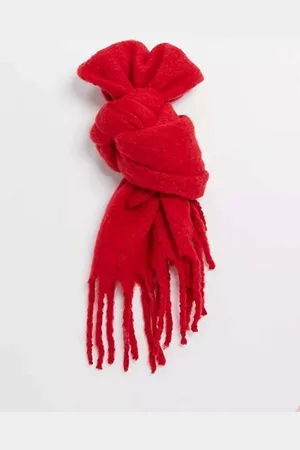 SVNX Womens Chunky Knitted Scarf with Tassles - - One Size