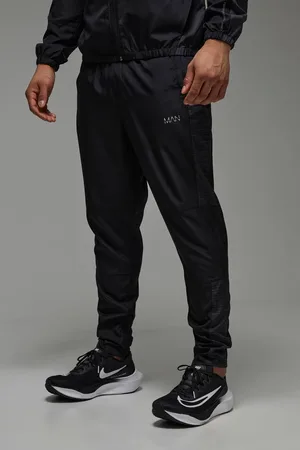 Boohoo Man Active Lightweight Tapered Jogger - - XXL