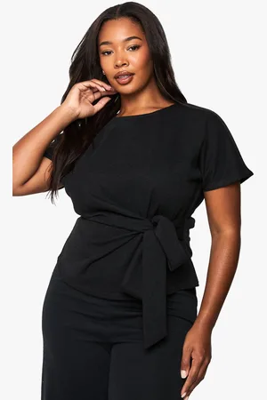 Boohoo Womens PLUS KNITTED DRAPE DETAIL SHORT SLEEVE TOP - - 28