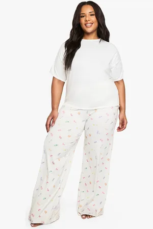 Boohoo Womens Plus Sweet Print T-Shirt & Trouser PJ Set - - 26