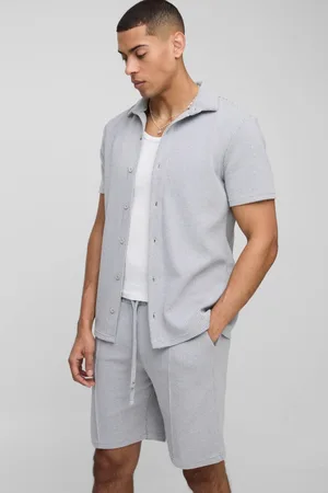 Boohoo Slim Short Sleeve Collared Shirt & Comfort Pintuck Short - - XL