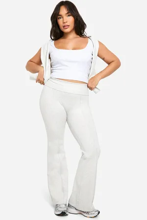 Boohoo Womens Plus DSGN Studio Supersoft Sculpt Flared Legging - - 16