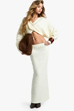 Boohoo Womens Soft Cable Twist Front Crop Jumper And Maxi Skirt Set - - L