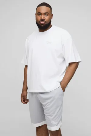 Boohoo Plus Oversized Boxy Embroidered Basketball T-Shirt & Shorts Set - - 3XL
