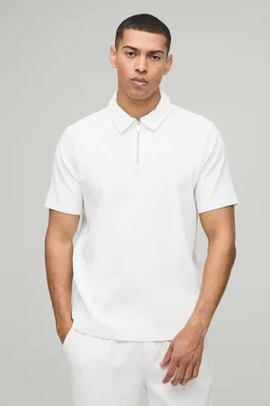 Boohoo Regular Fit Pleated Short Sleeve Zip Neck Polo - - M