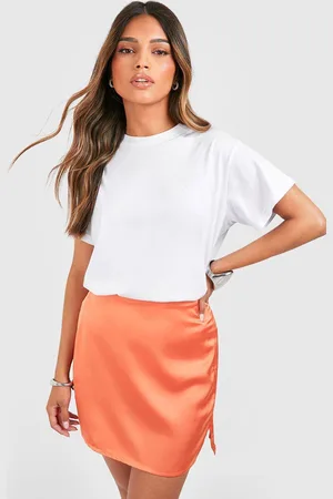 Boohoo Womens Curved Hem Satin Mini Skirt - - 16