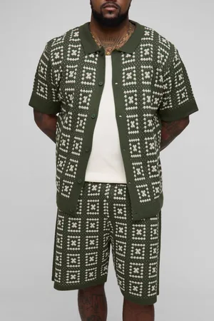 Boohoo Plus Oversized Crochet Shirt & Short Set - - 3XL