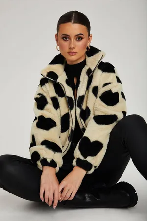 Urban Bliss Womens Heart Print Fur Zip Up - - 8