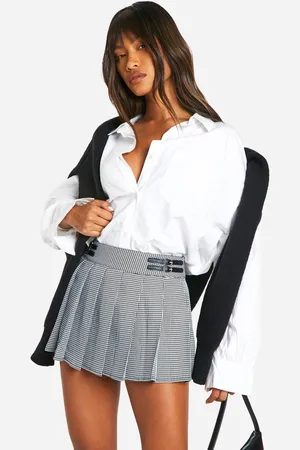 Boohoo Womens Houndstooth Buckle Detail Pleated Mini Skirt - - 8