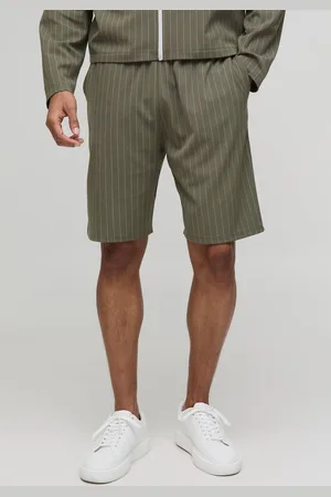Boohoo Relaxed Fit Striped Shorts - - M
