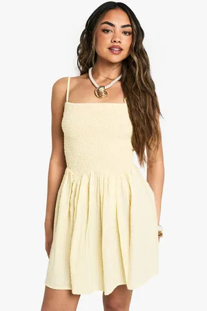Boohoo Womens Shirred Textured Mini Smock Dress - - XS