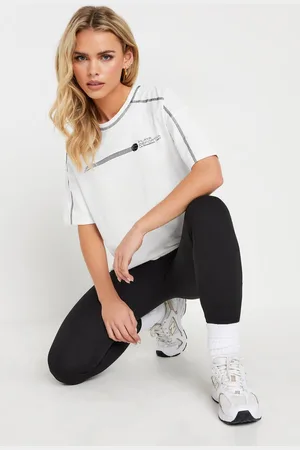 PixieGirl Womens Petite Sports Graphic T-Shirt - - 10