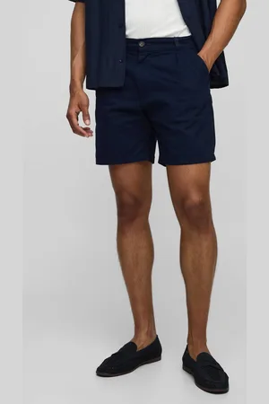 Boohoo Relaxed Fit Chino Shorts in - 32