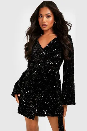 Boohoo Womens Petite Velvet Sequin Flare Sleeve Wrap Dress - - 8