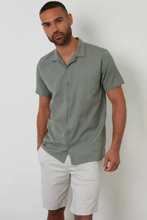 Threadbare Linen Blend Palm Embroidered Short Sleeve Shirt - - XL
