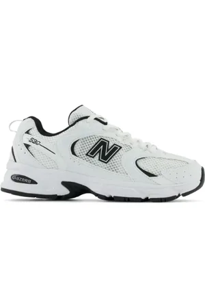 New Balance Unisex 530 in Synthetic, size 3.5