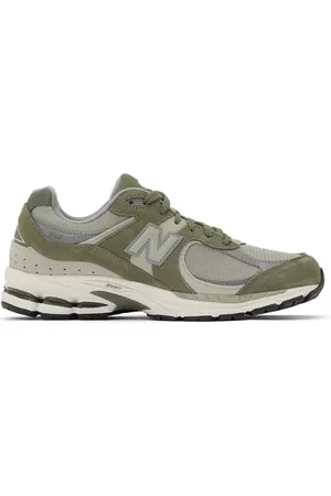 New Balance Unisex 2002R in Suede/Mesh, size 6.5