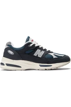 New Balance Unisex Made in UK 991v2 in Suede/Mesh, size 5