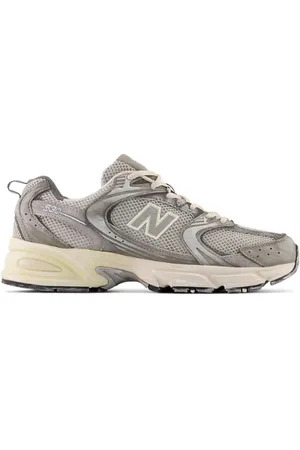 New Balance Unisex 530 in Suede/Mesh, size 3.5