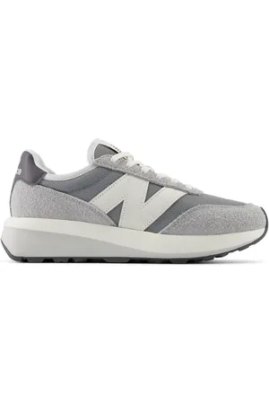 New Balance Unisex 370 in Suede/Mesh, size 3.5
