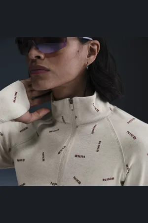 Nike Sportswear Collection Women