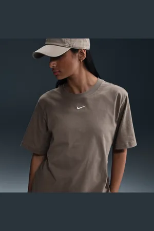 Nike Sportswear Essential Women