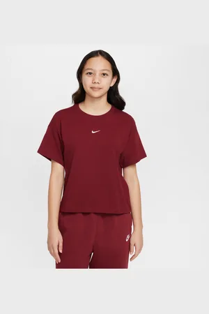 Nike Sportswear Essential Older Kids