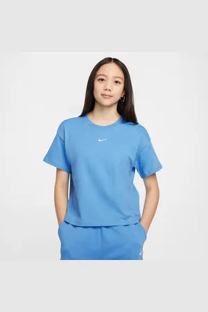 Nike Sportswear Essential Older Kids