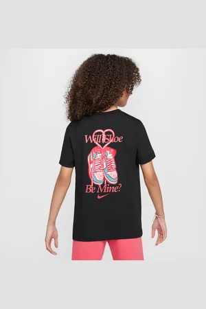 Nike Sportswear Older Kids