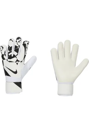 Nike Match Goalkeeper Football Gloves