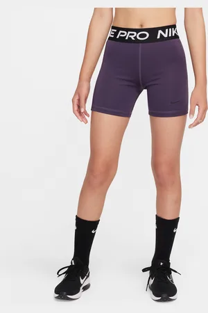 Nike Pro Leak Protection: Period Girls