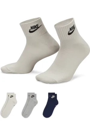 Nike Everyday Essential Ankle Socks (3 Pairs)