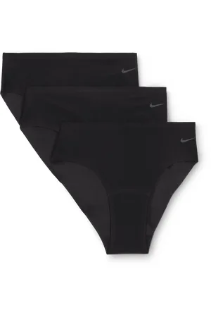 Nike Leak Protection: Period Girls