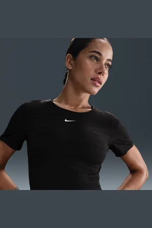 Nike Pro Women