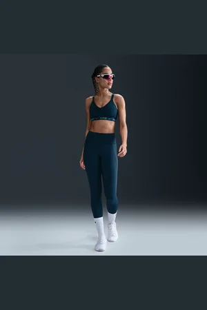 Nike Universa Women