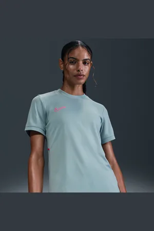 Nike Academy Women
