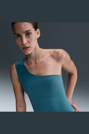 Nike Zenvy Women