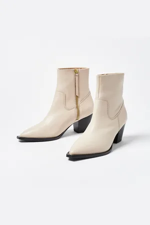 Oliver Bonas Western Off Leather Heeled Boots, size UK 8