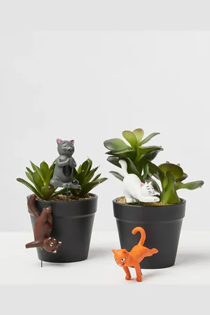 Oliver Bonas Yoga Cats Mini Plant Pot Figures