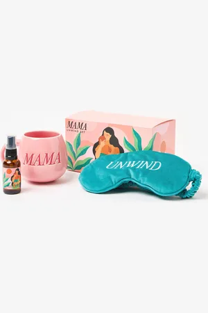 Oliver Bonas Mama Unwind Beauty Set