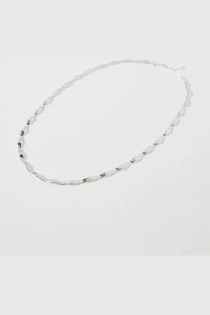 Oliver Bonas Frida Waved Snake Chain Necklace