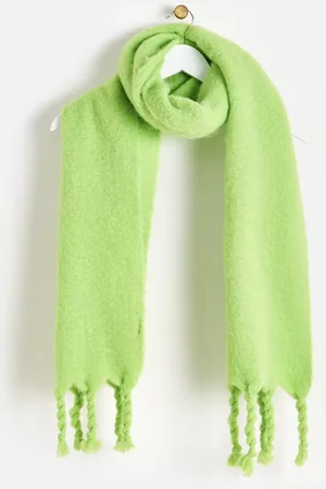 Oliver Bonas Apple Midweight Twisted Tassel Scarf