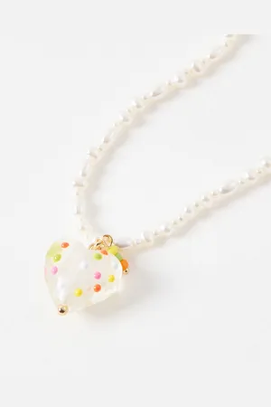 Oliver Bonas Aspen Faux Pearl & Heart Pendant Necklace