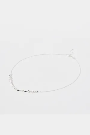 Oliver Bonas Karen Leaf Collar Necklace