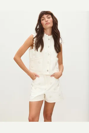 Oliver Bonas Ecru Cream Beaded Flower Denim Shorts, size 6