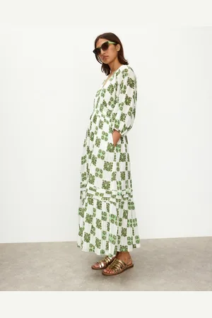 Oliver Bonas White & Floral Tile Print V-Neck Tiered Midi Dress, size 10